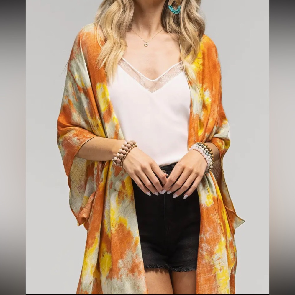 1046. Vibrant Sunnyside Tie-Dye Kimono - Picture 2 of 4